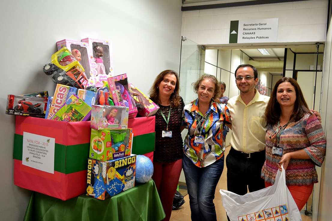 Natal na FCM teve doação de brinquedos, feira de talentos e concurso de decoração natalina/Foto: Divulgação FCM