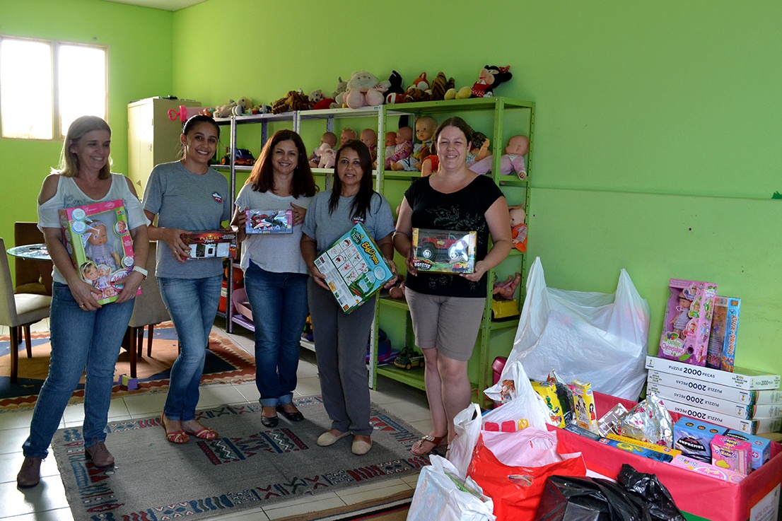 Natal na FCM teve doação de brinquedos, feira de talentos e concurso de decoração natalina/Foto: Divulgação FCM
