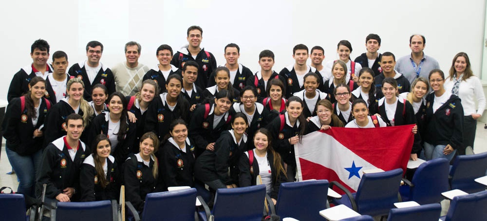 Alunos de Belém do Pará do Cesupa. Foto: Marcelo Oliveira. CADCC-FCM/Unicamp