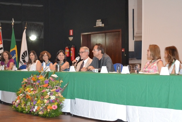 Mesa de abertura da XIII Semafon. Foto: Edimilson Montalti. ARPI-FCM/Unicamp