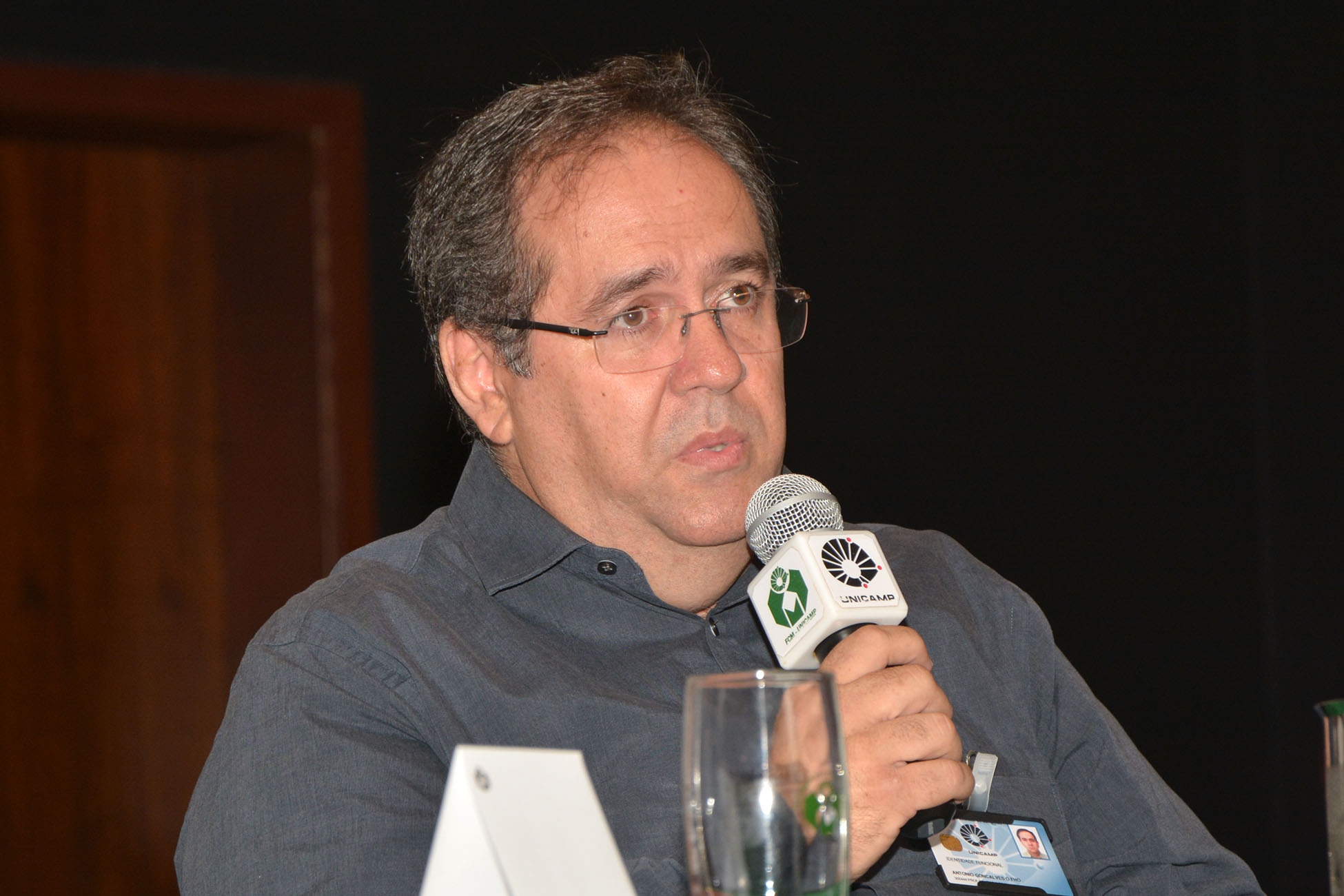 O coordenador de Assistência do Hospital de Clínicas da Unicamp, Antonio Gonçalves de Oliveira Filho, na ocasião, representando o superintendente do hospital João Batista de Miranda/Foto: Mário Moreira