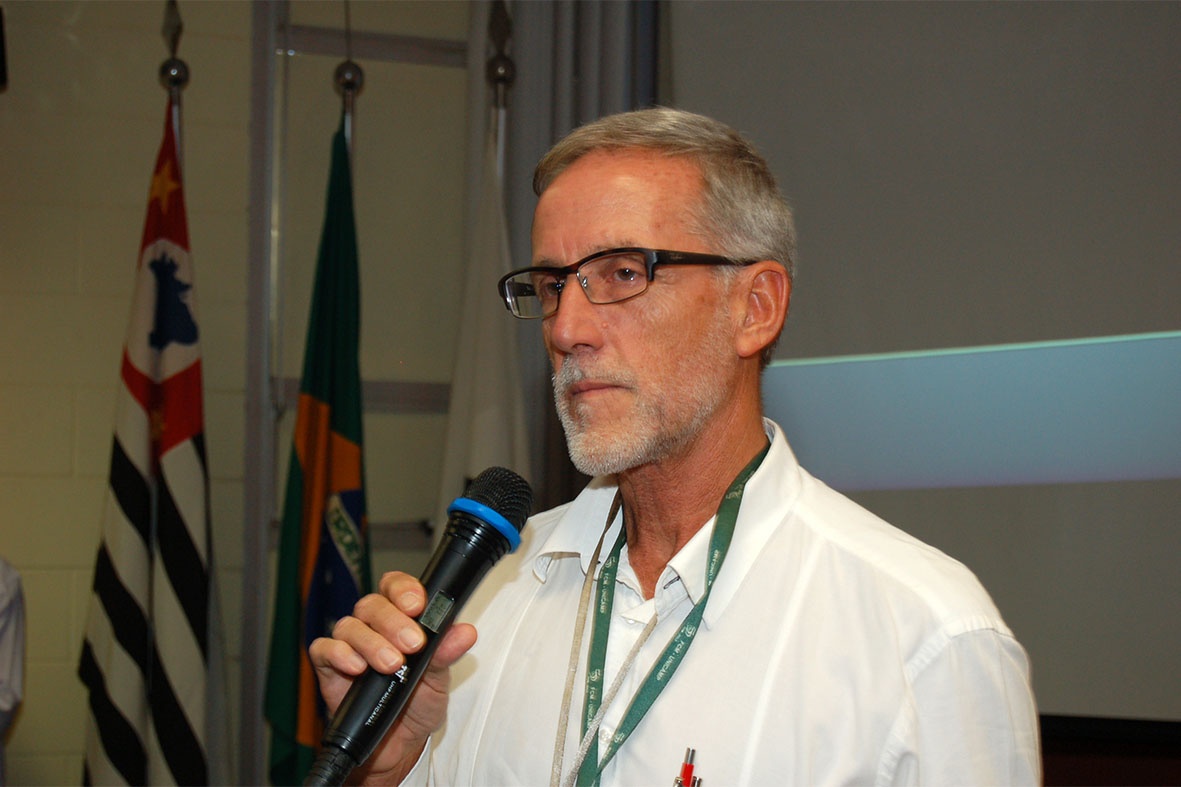 Roberto Teixeira Mendes, diretor associado da FCM. Foto: Mário Moreira. CADCC/FCM-Unicamp