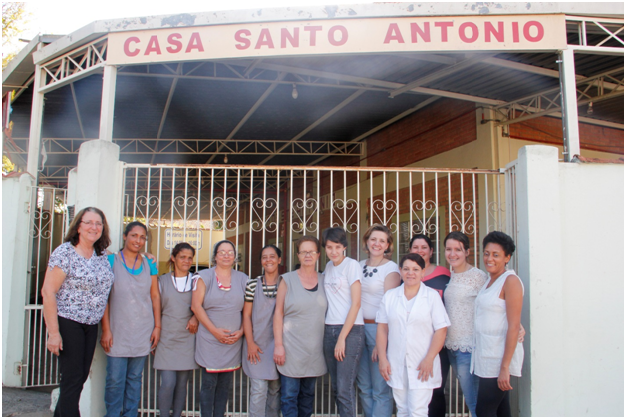 A equipe de profissionais da Sociedade Casa Santo Antonio, de Mogi Mirim, também participou do curso oferecido pela Enfermagem da Unicamp