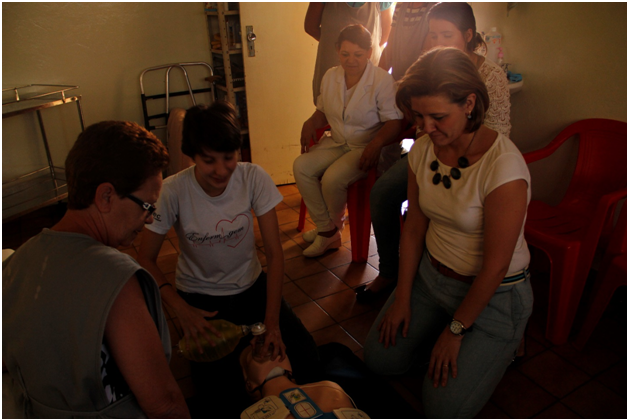 A equipe de profissionais da Sociedade Casa Santo Antonio, de Mogi Mirim, também participou do curso oferecido pela Enfermagem da Unicamp