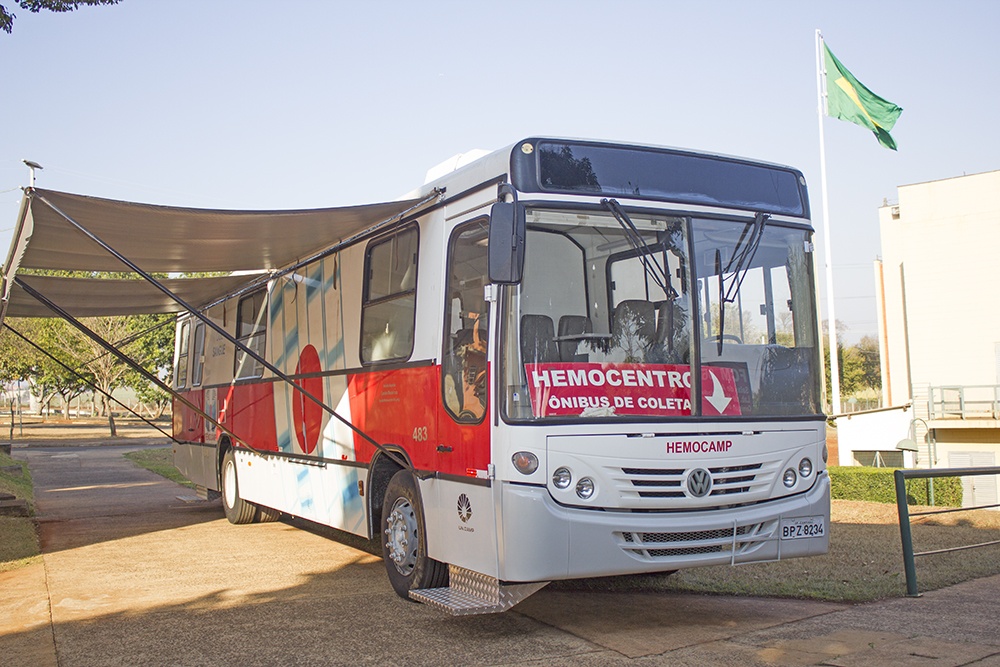 Ônibus do Hemocentro. Foto: Rafael Marques. CADCC-FCM/Unicamp