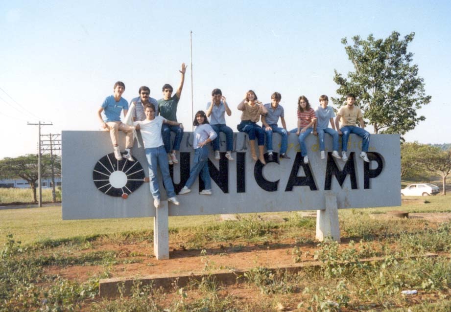 XXI turma do curso de Medicina da FCM. Fotos:Acervo histórico ARP-FCM/Unicamp