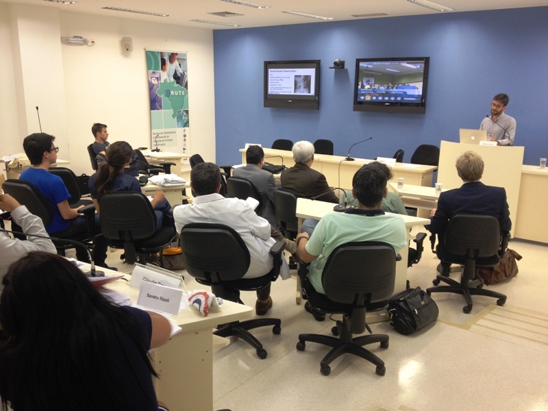 Curso na Sala de Temedicina do HC. Foto: Divulgação