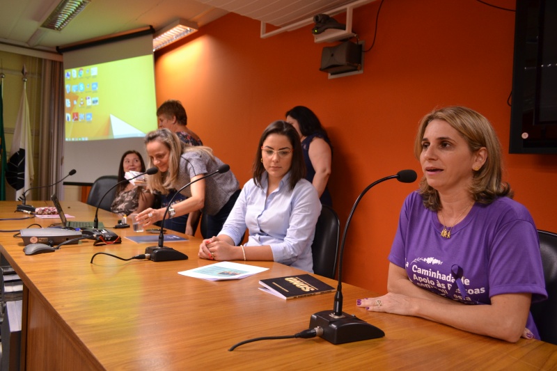 Fórum Epilepsia na Escola reúne dirigentes de ensino e professores do ensino básico, de Campinas e região