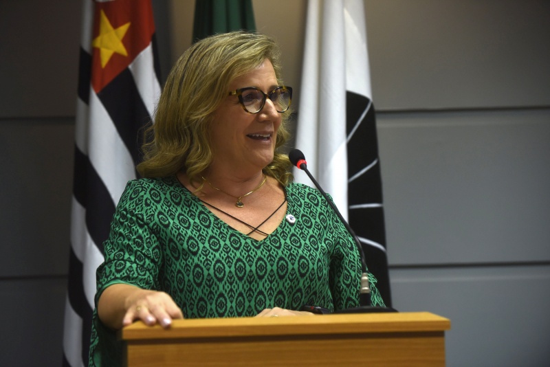 A médica assistente do HC da Unicamp, Denise Fornazário de Oliveira/Foto: Antonio Scarpinetti - SEC - Unicamp