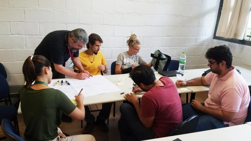 Alunos e professores do PPGCM discutem a missão, os valores e a visão do curso/Foto: Divulgação
