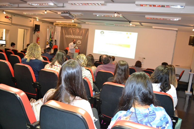 Simpósio da SMCC sobre Câncer Colorretal reúne especialistas na FCM/Foto: Camila Delmondes
