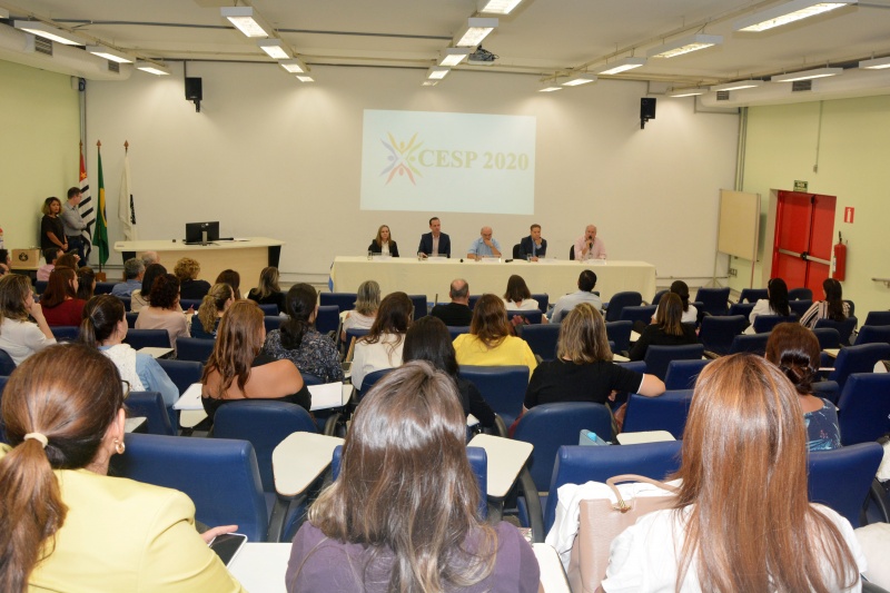 A cerimônia de abertura do CESP 2020 aconteceu no dia 12 de fevereiro, no Anfiteatro I da FCM/Foto: Mercedes Santos