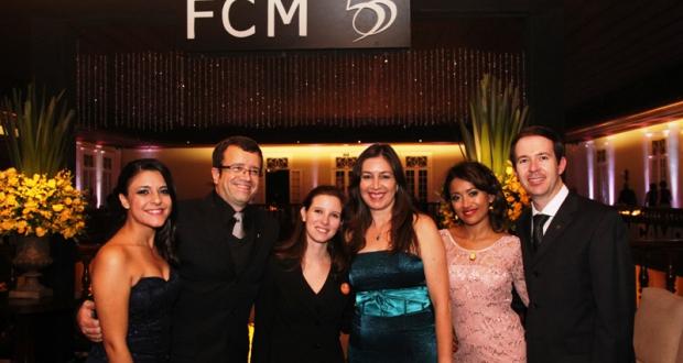 Baile de gala do Jubileu de Ouro da FCM na Sociedade Hípica de Campinas
